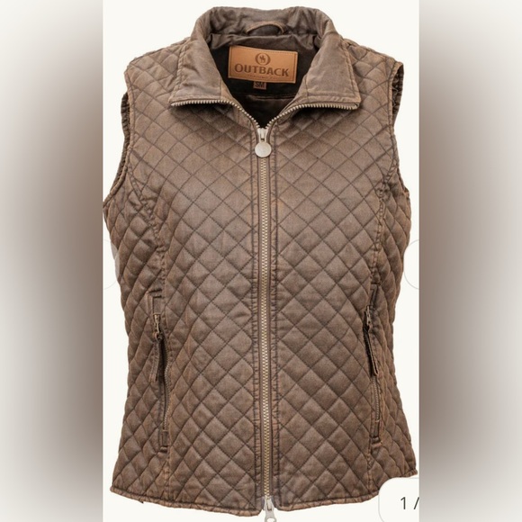 Outback Trading Co. Jackets & Blazers - Outback Trading Co. Women’s Quilted Vest